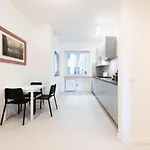 A Casa Di Chiara By Reasy&busy * فيرونا